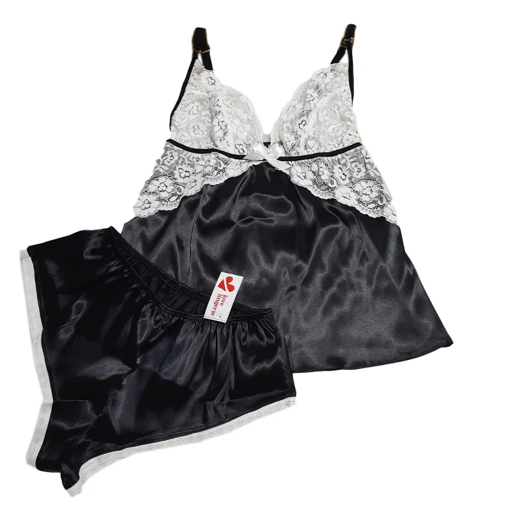 Set Top & Short Satin LoveLingerie L8051 1 ست تاپ و شورت ساتن مشکی و سفید لاو لاینجری کد L8051 با پارچه براق ساتن و دانتل سفید، طراحی وی شکل و بندهای قابل تنظیم