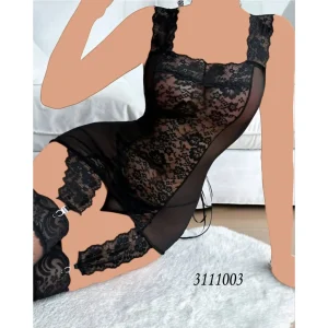 لباس خواب دانتل مشکی پشت‌بندی گارتر‌دار Desire کد 3111003 همراه جوراب پارازین و شورت لامبادا