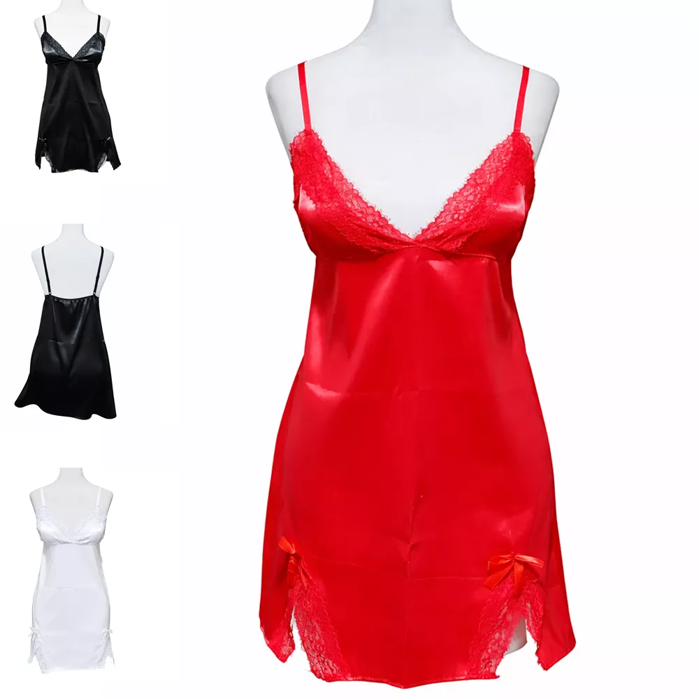 لباس خواب ساتن دو تکه کد 151 سایز 38 تا 42، لباس خواب ساتن کوتاه زنانه Delwin کد 151 با دانتل ظریف و طراحی نرم، مناسب لحظه‌های دونفره و صمیمی