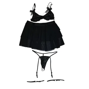 ست فانتزی سوتین و دامن توری مشکی سه‌تکه با جورابند — برند VIP Lingerie کد ۰۱۵۹ - ست فانتزی سوتین و دامن توری VIP کد ۰۱۵۹