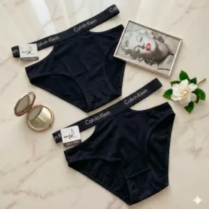 شورت فانتزی زنانه مشکی مرلین با کش پهن کد 722C